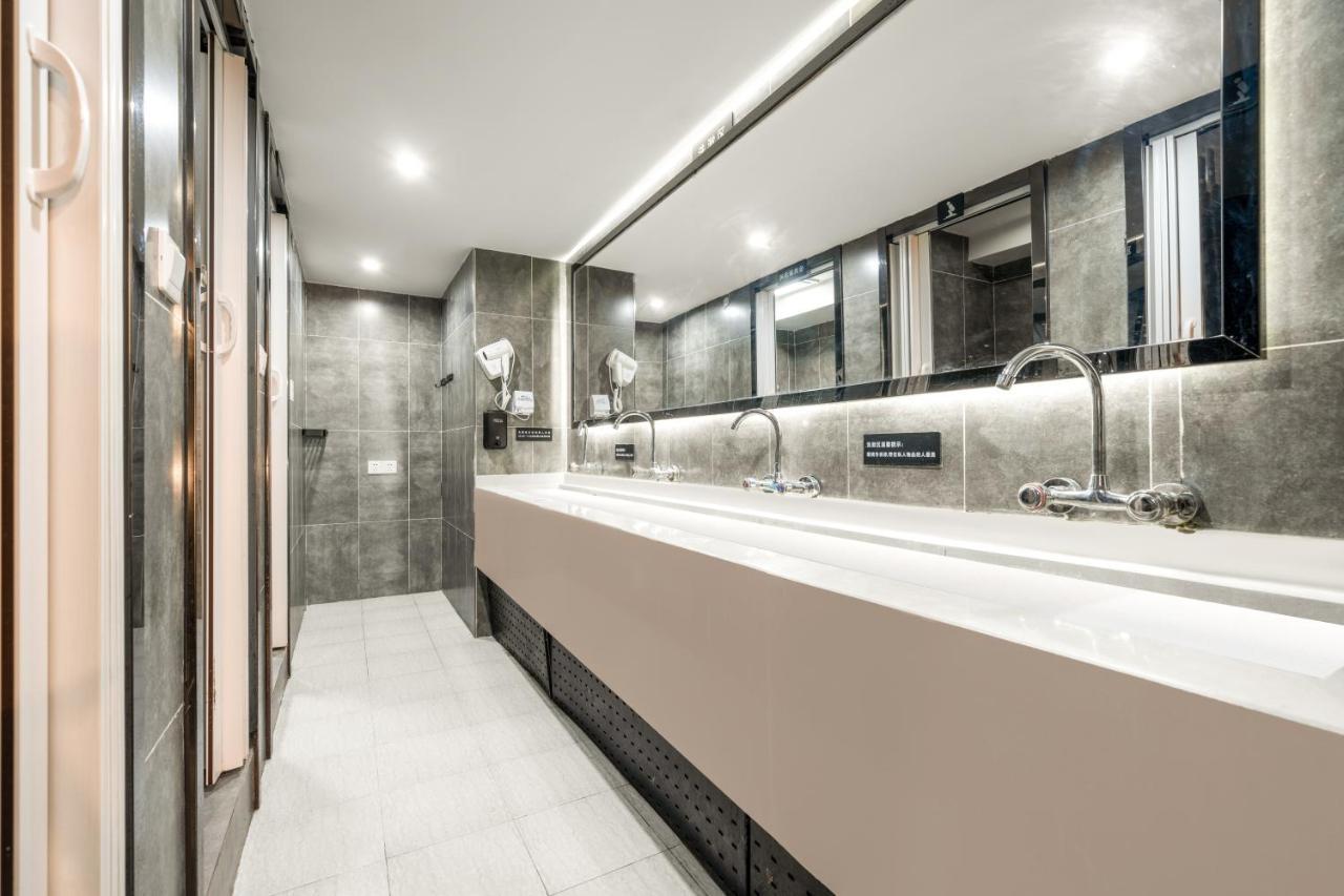 Riverside International Youth Hostel阅江老院青年旅舍 Chongqing Exterior foto